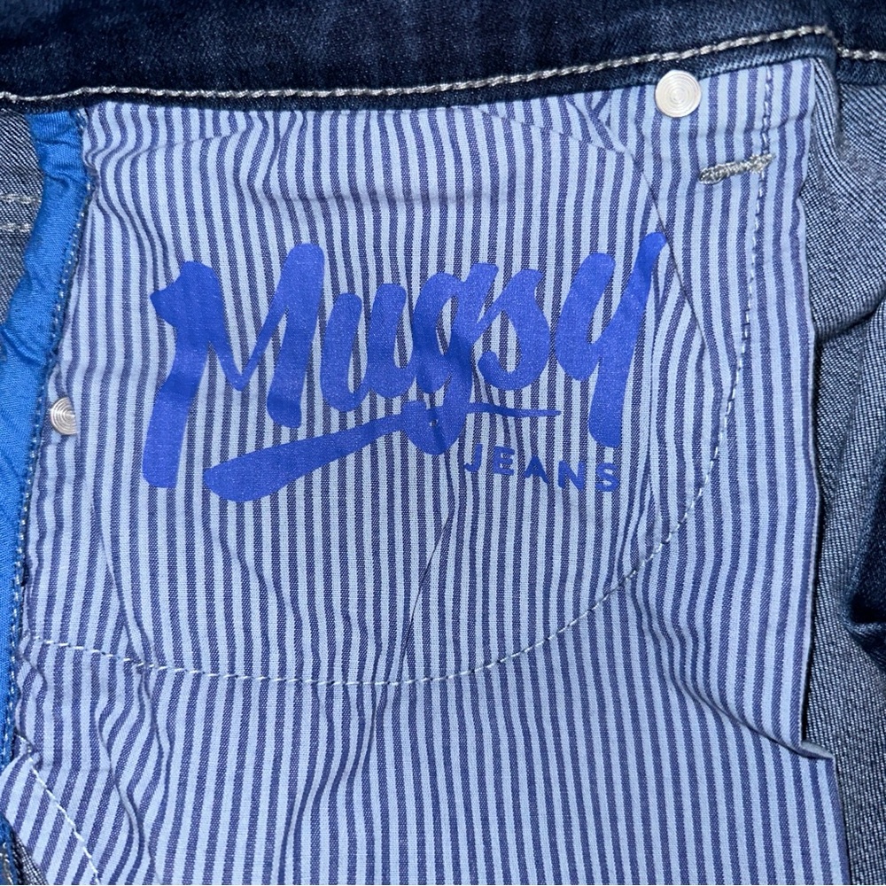 Mugsy Jeans Men's 36x30 Blue Kinzies Cotton Blend Straight Leg Distressed Denim - Picture 11 of 13